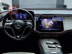 مرسيدس بنز E-Class